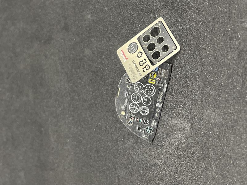 1/24 skala Spitfire Mk XVI instrument panel